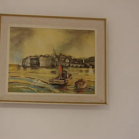 Monika Guest house 3*
