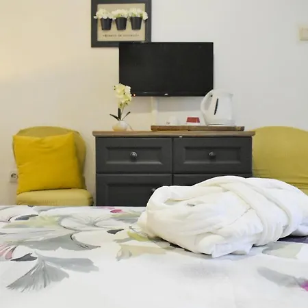 Monika 3* دوبروفينك