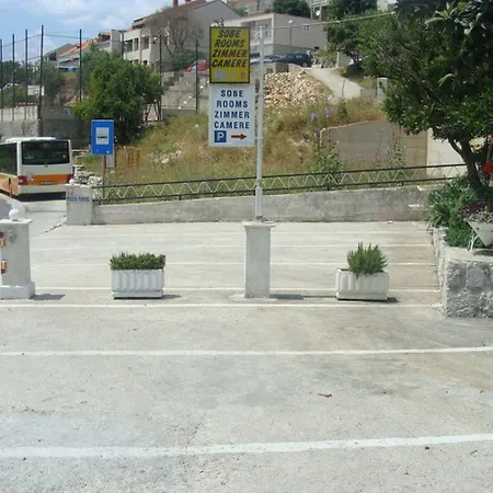 Monika بيت ضيافة 3*